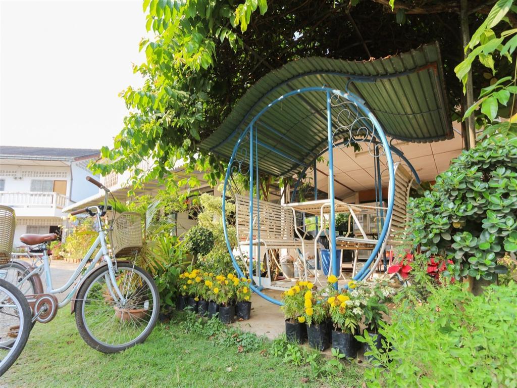 The Stay Guest House Лоеи Екстериор снимка