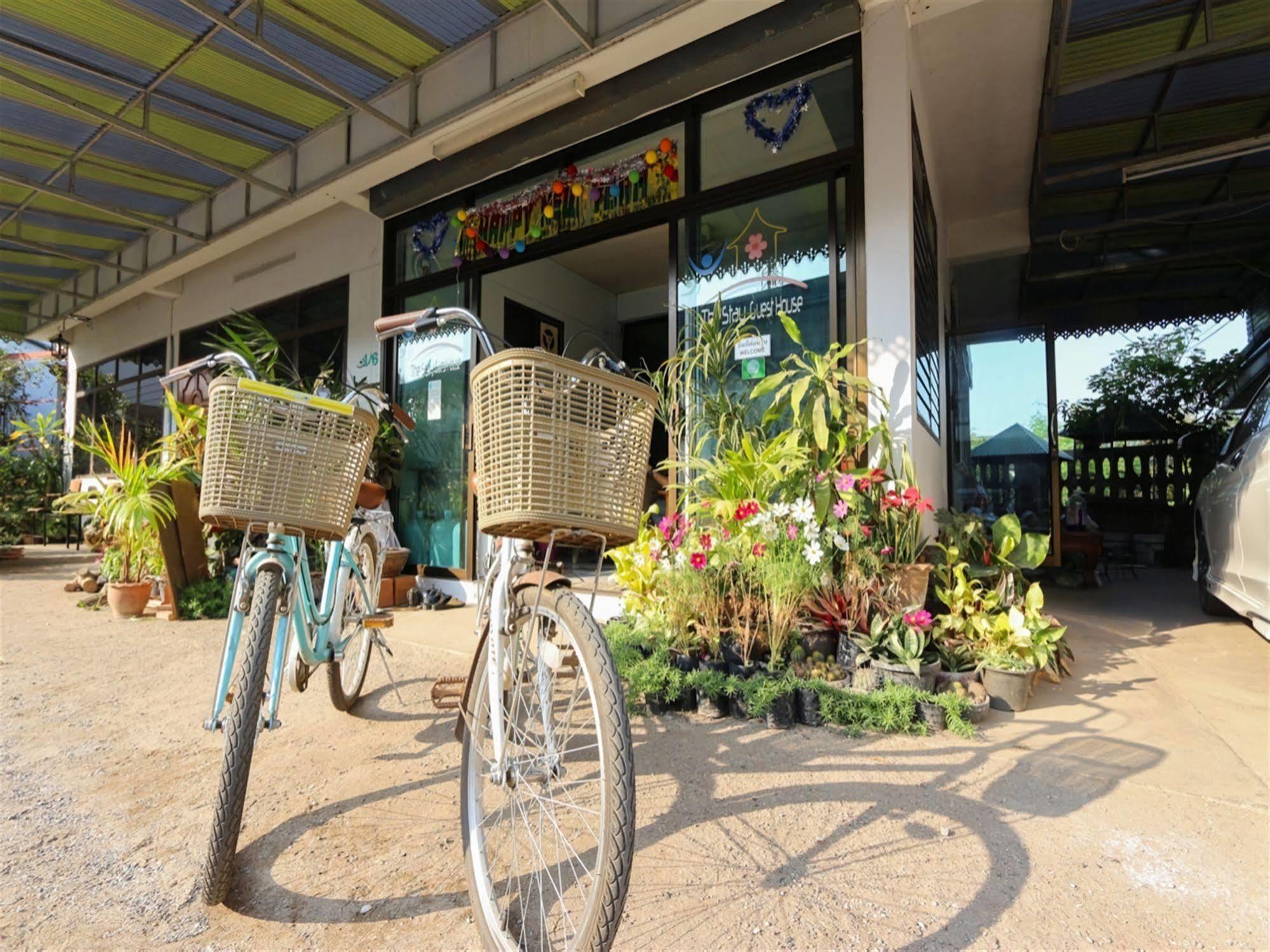The Stay Guest House Лоеи Екстериор снимка