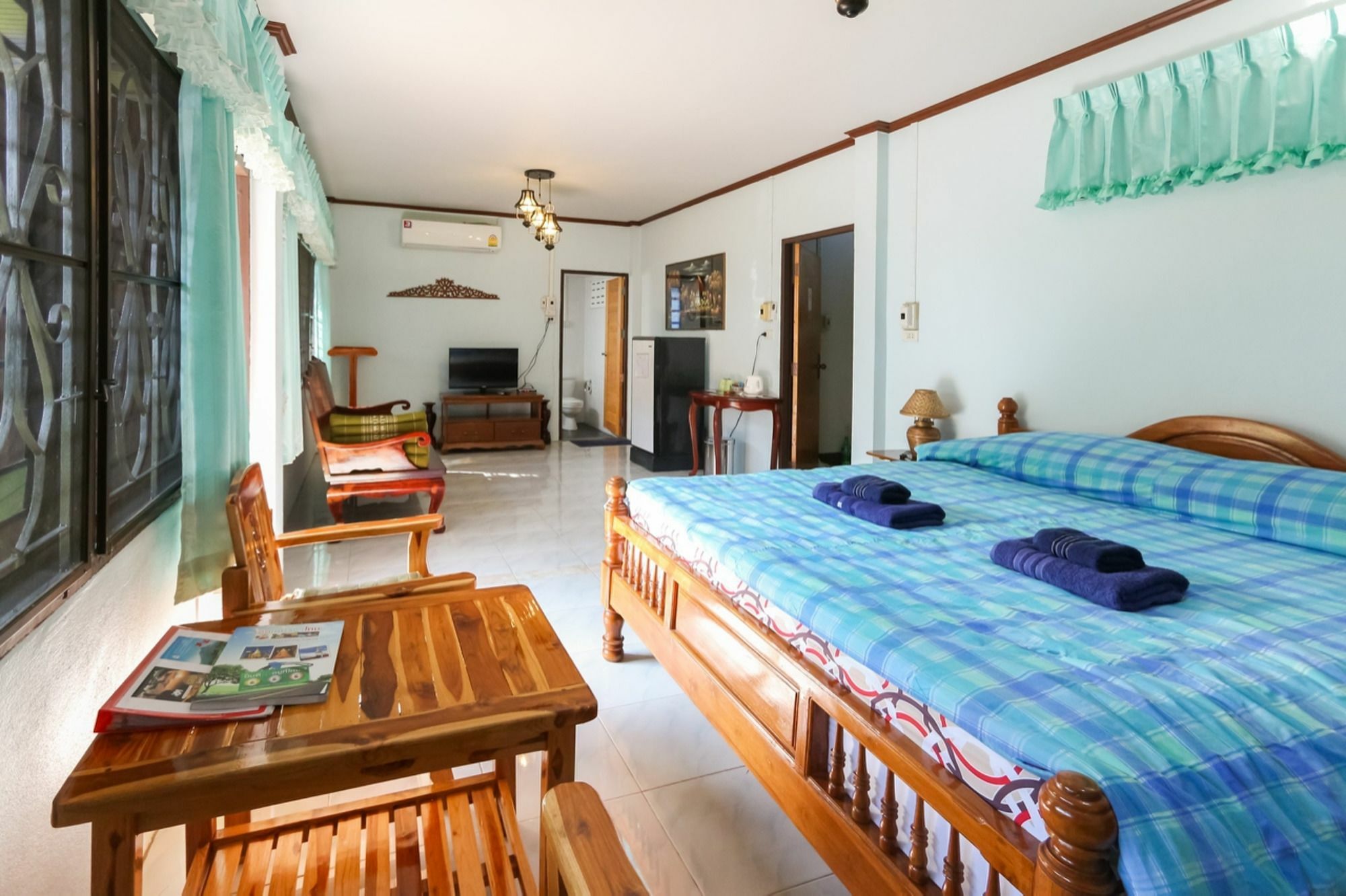The Stay Guest House Лоеи Екстериор снимка